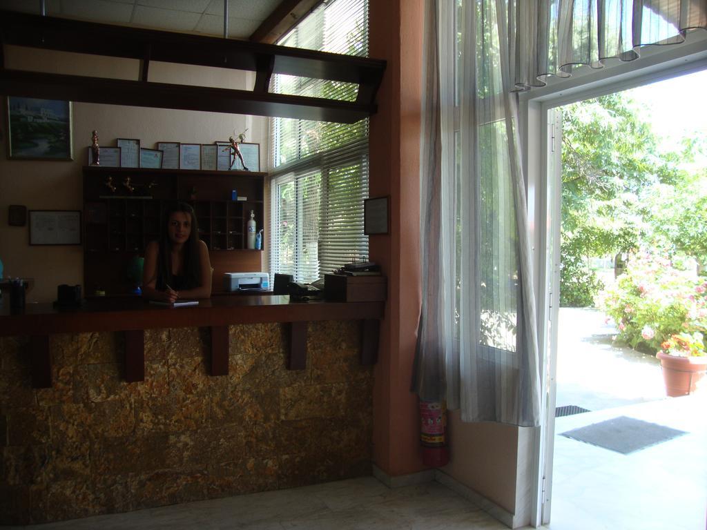 Hotel Pantazis باراليا بانتالييمونوس المظهر الخارجي الصورة