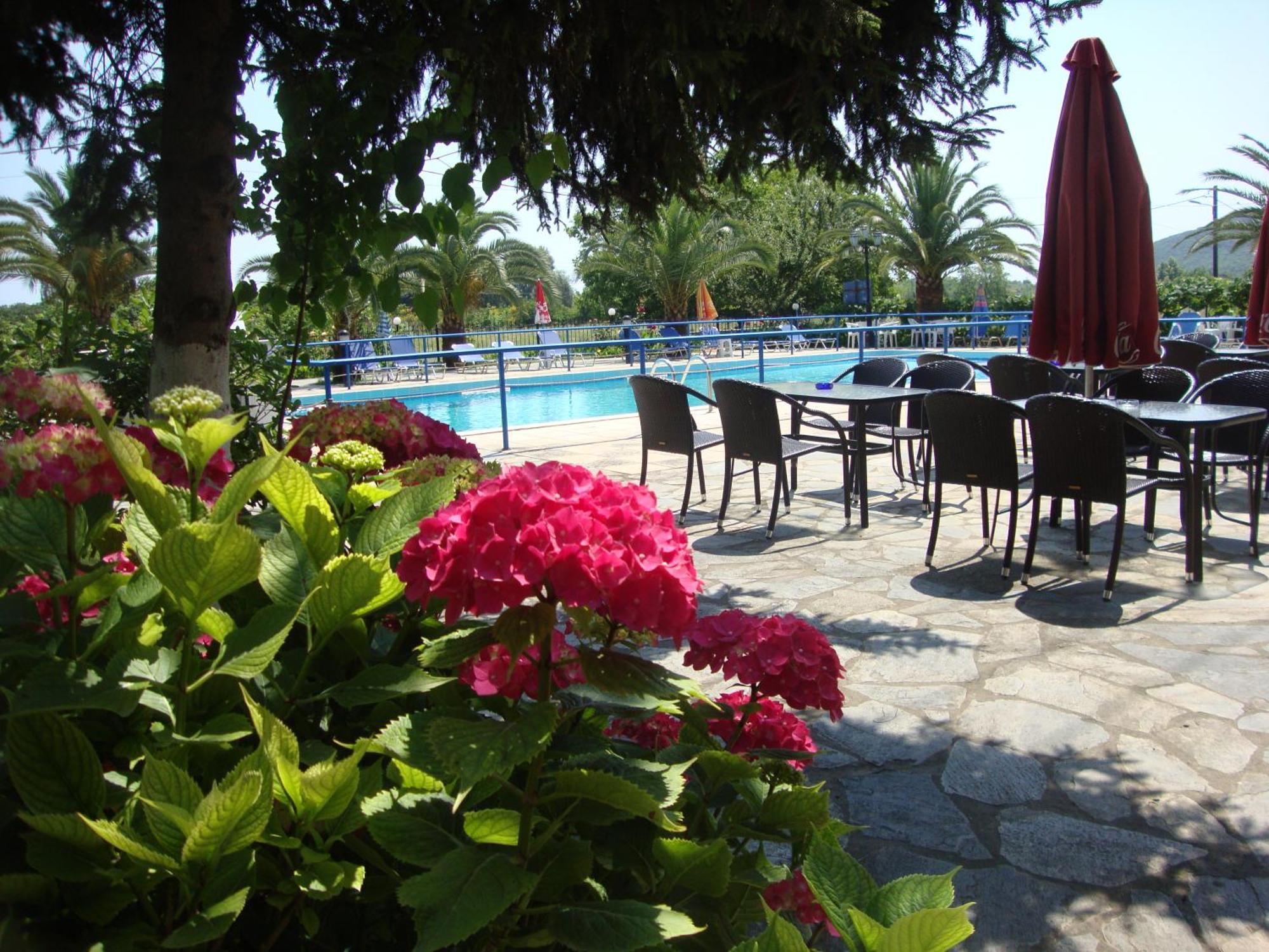 Hotel Pantazis باراليا بانتالييمونوس المظهر الخارجي الصورة