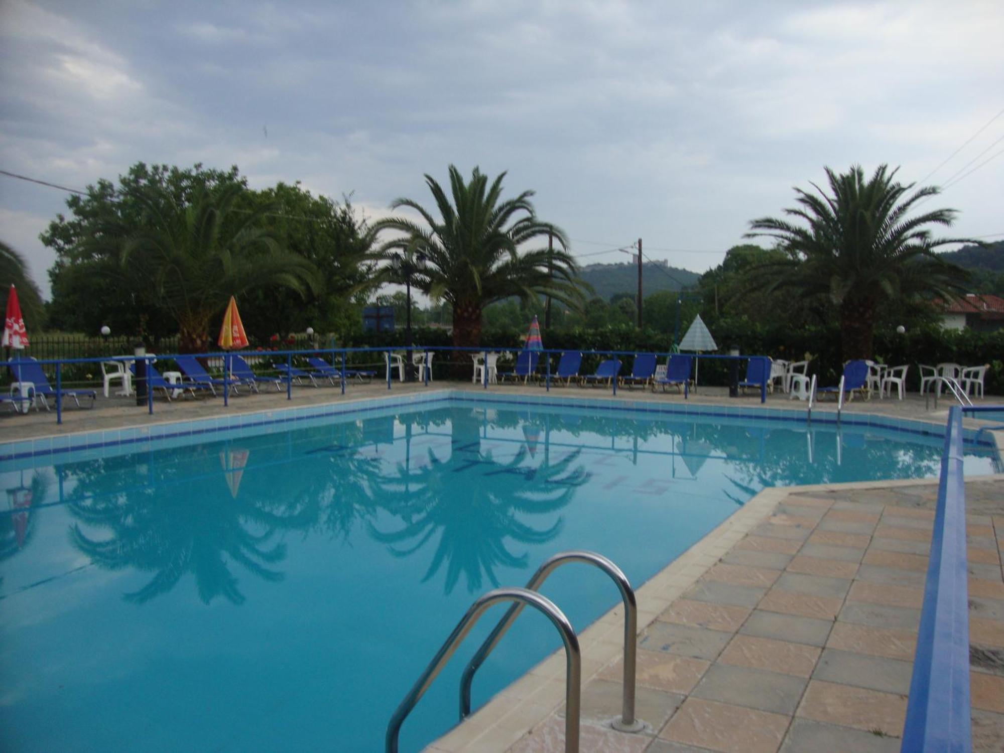 Hotel Pantazis باراليا بانتالييمونوس المظهر الخارجي الصورة