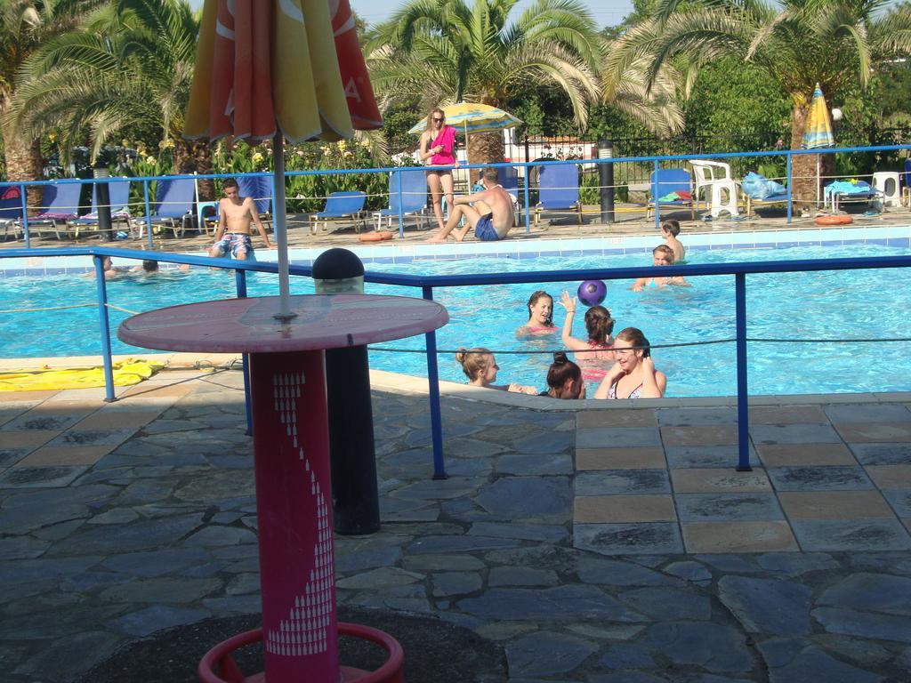 Hotel Pantazis باراليا بانتالييمونوس المظهر الخارجي الصورة